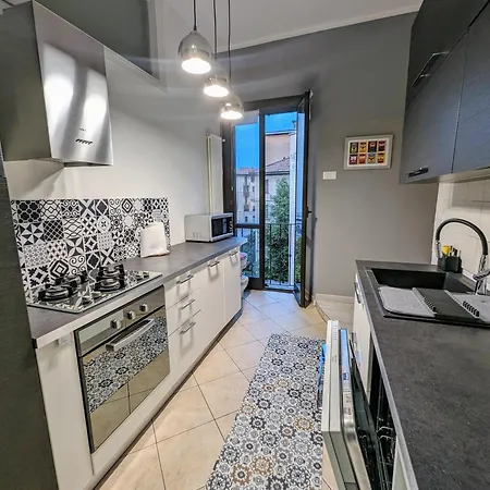 Bright Flat Just 10 Minutes From The Centre Appartement