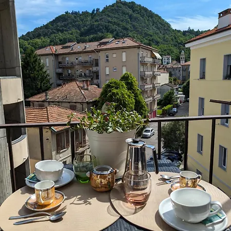 Bright Flat Just 10 Minutes From The Centre *