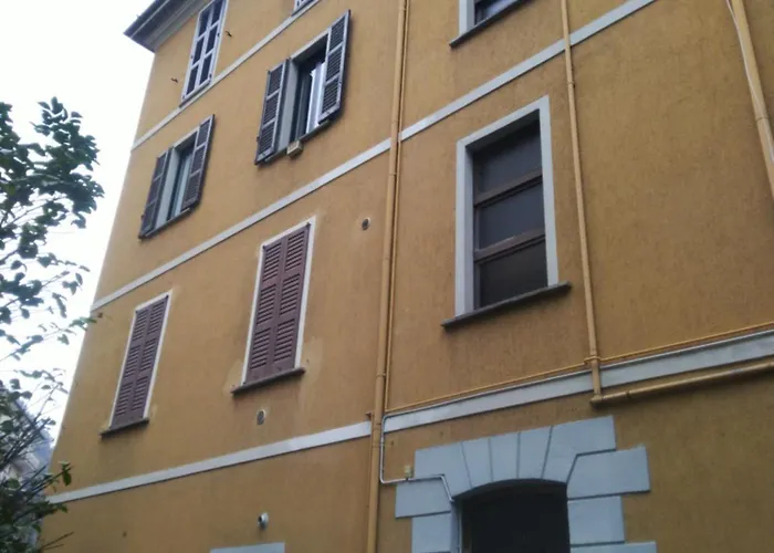 Bright Flat Just 10 Minutes From The Centre Como